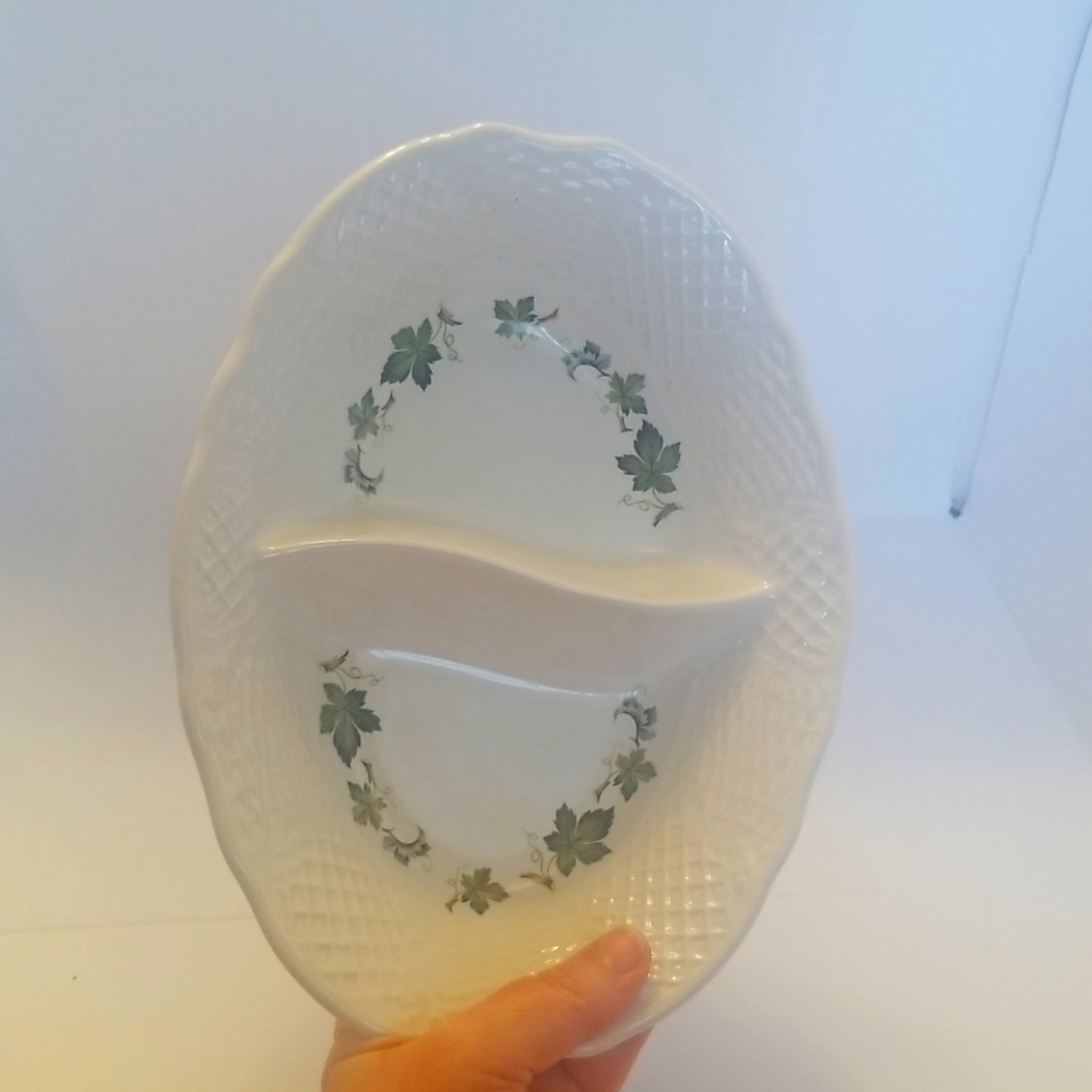 Marlborough Divided Dish With Shamrock Design